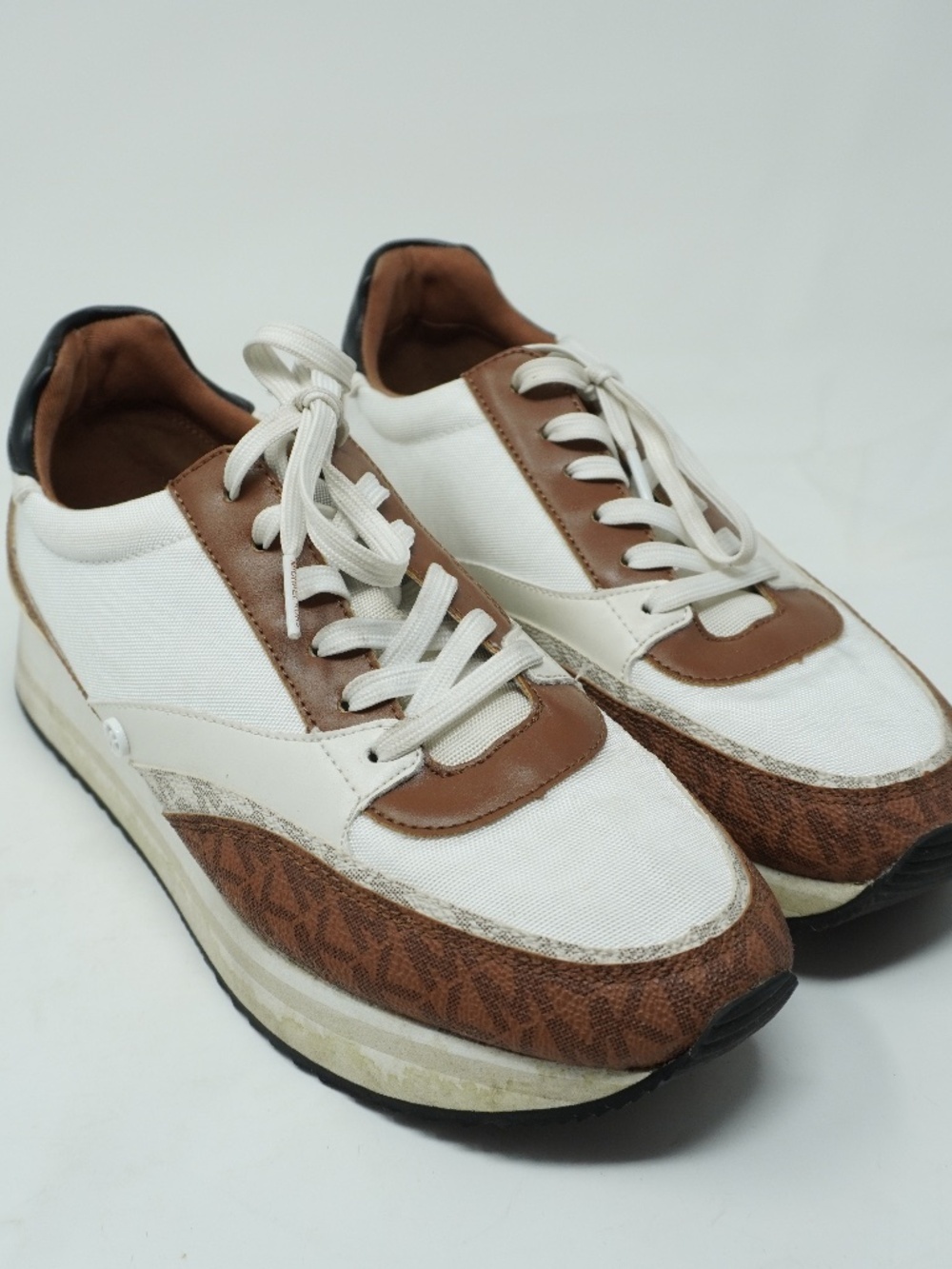 Michael Kors Mariah Tan & White Trainers, Size 8.5